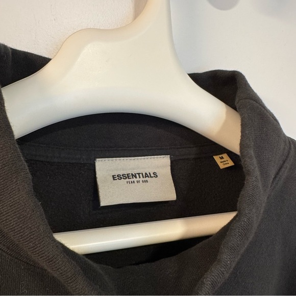 Essentials Black Mock Neck Sweatshirt size M - Picture 5 of 6